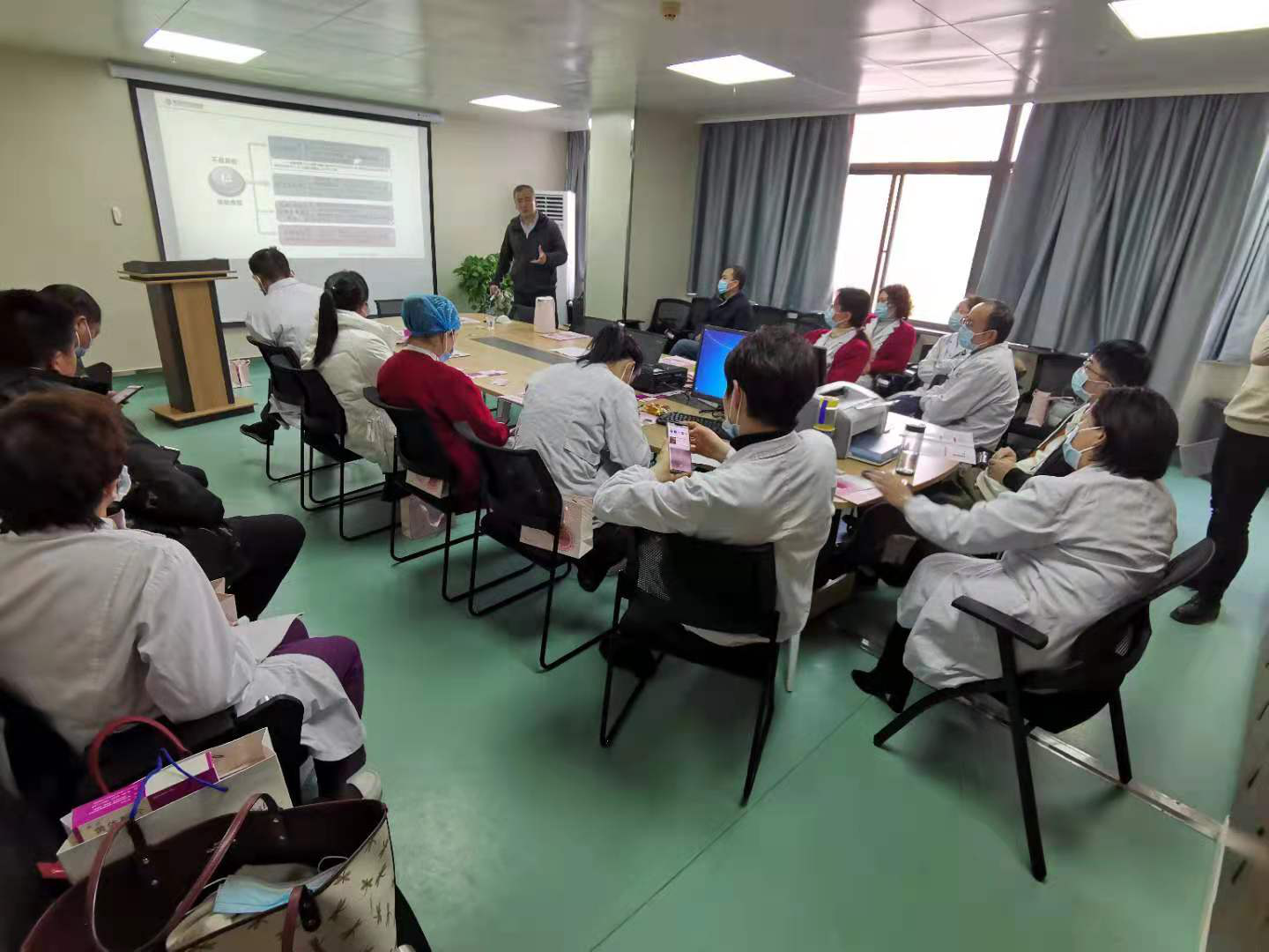 “黃體酮栓”助力三甲醫(yī)院輔助生殖技術(shù)